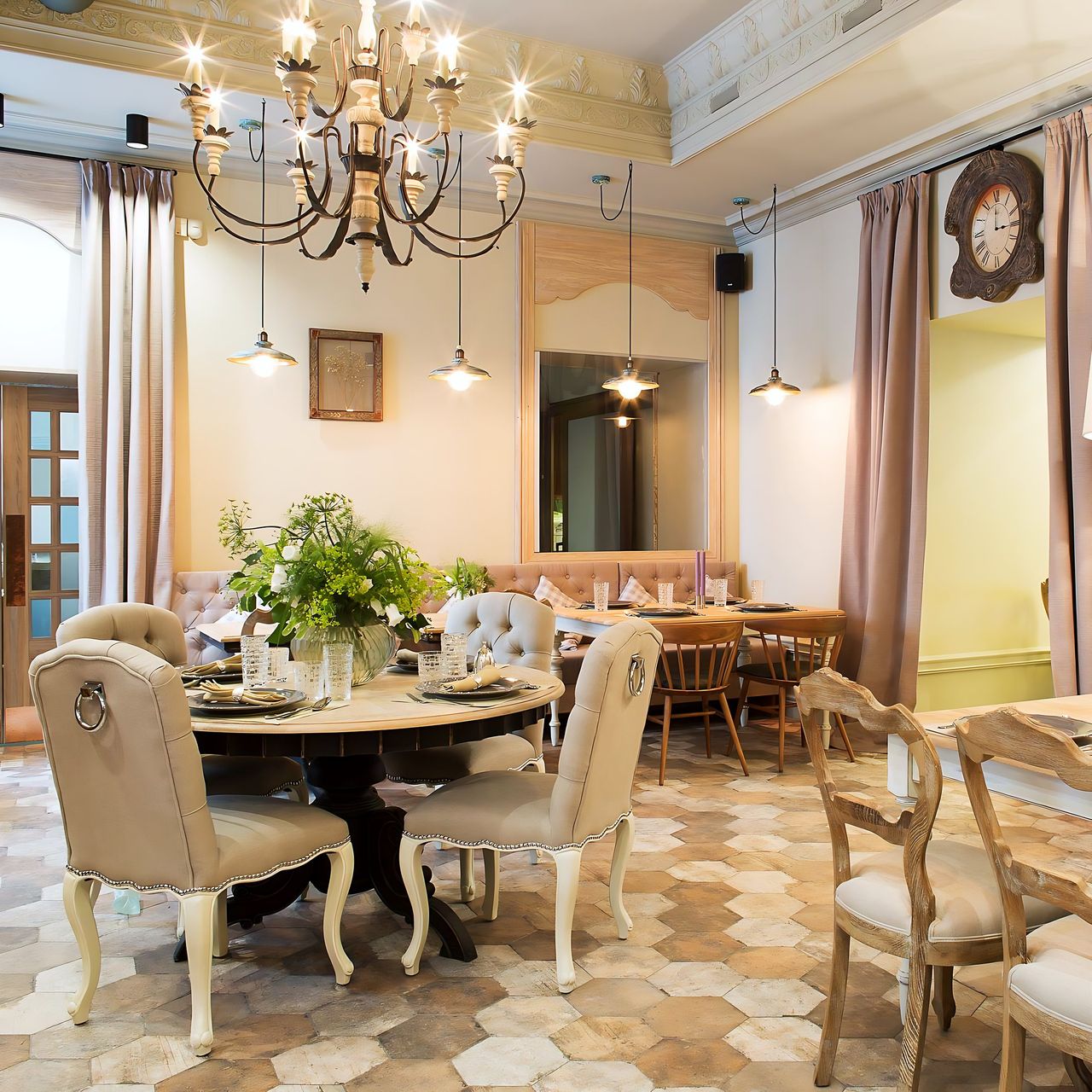 Kalyna restaurant and patisserie